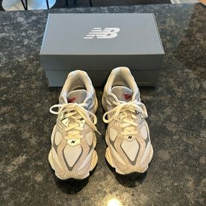 New Balance 9060 Grey